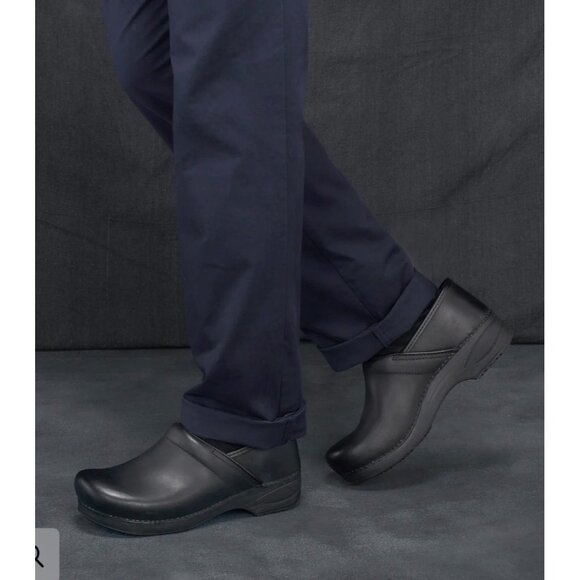 Dansko Other - Sold Dansko XP 2.0 Professional Oiled Leather Clogs Men 46 12.5-13 Black Comfort